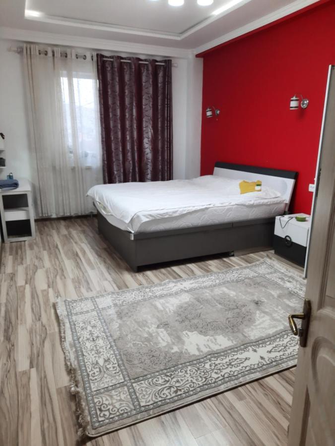 Diplomat Apartments Bishkek Exterior foto